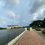 Exclusive Oasis , Beach, Pool And High Comfort