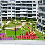 Exclusive Oasis , Beach, Pool And High Comfort