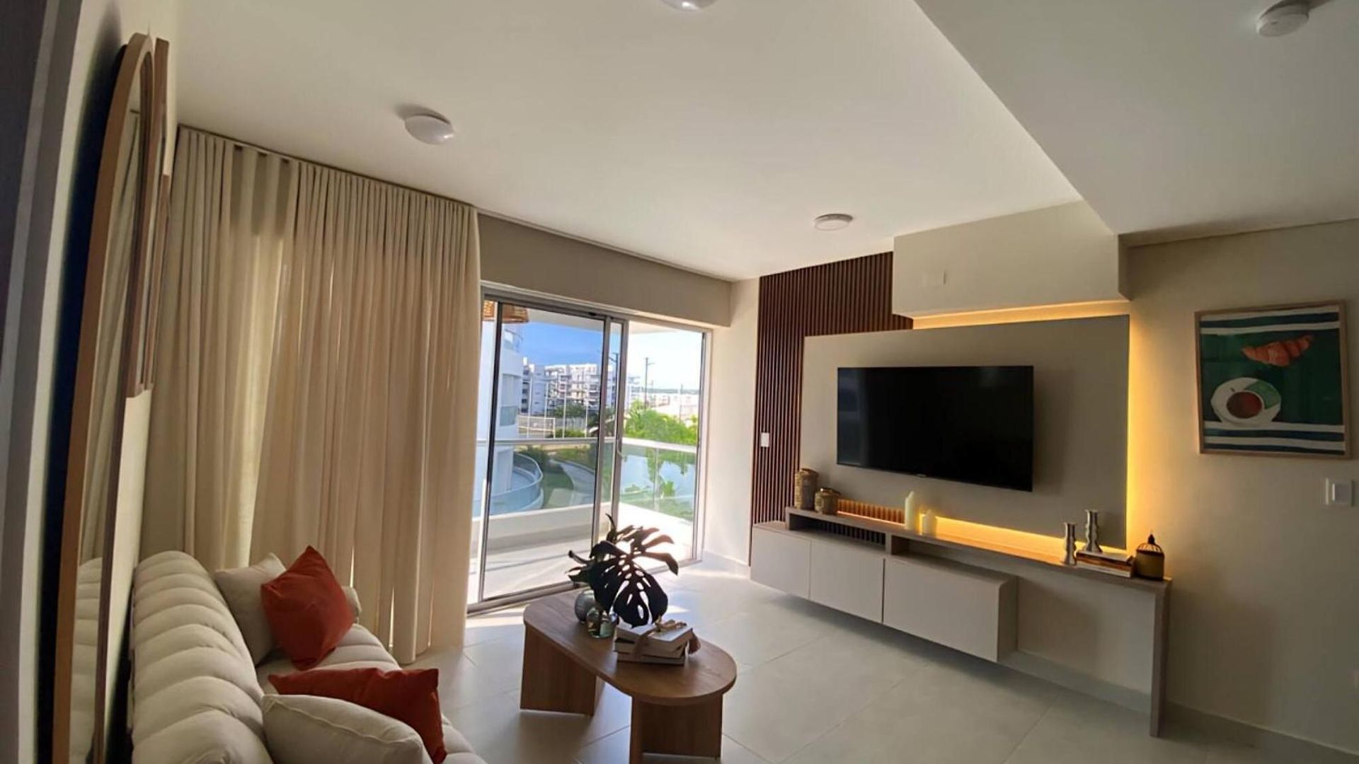 Apartment Exclusive Oasis , Beach, Pool And High Comfort