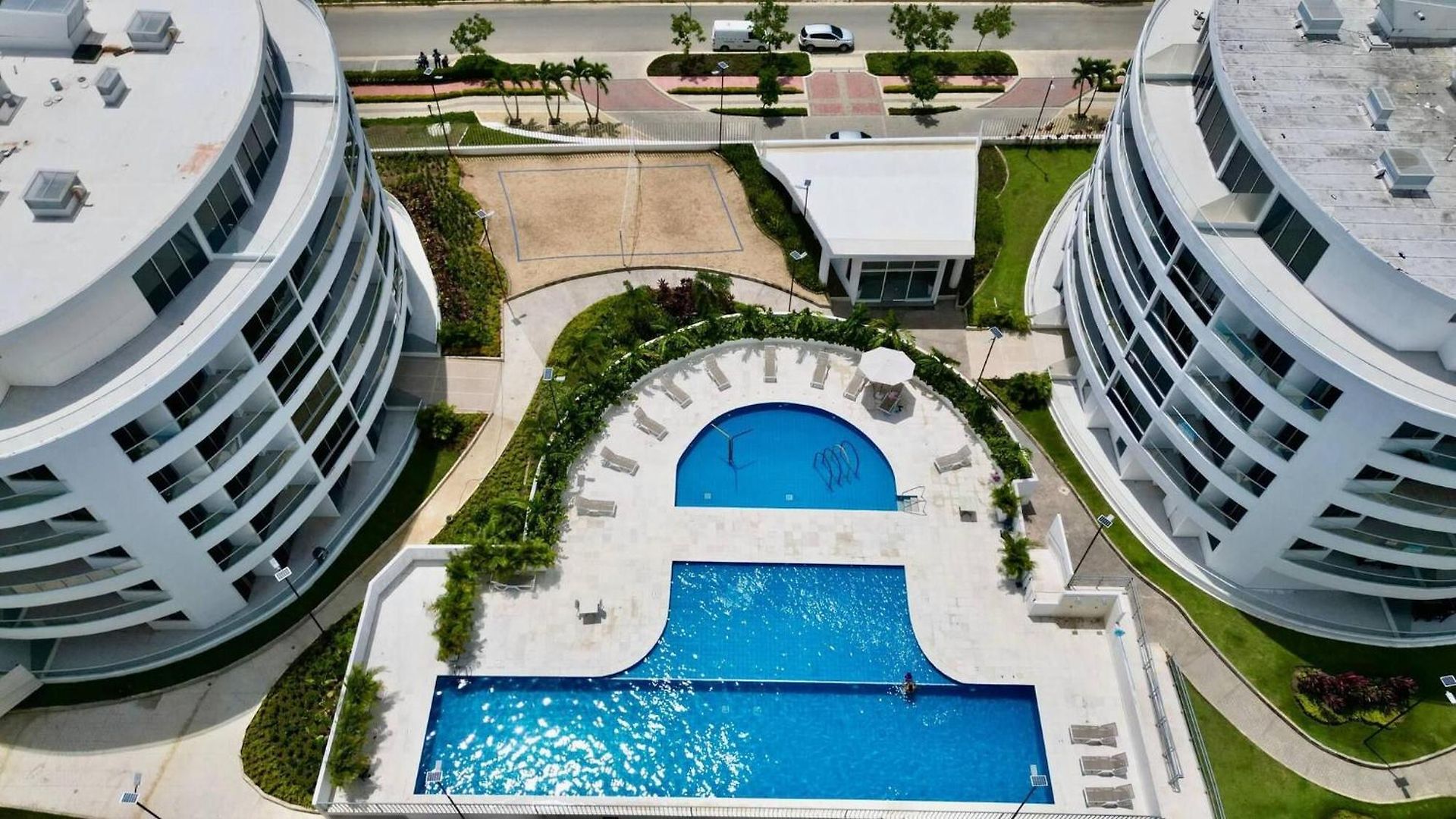 Exclusive Oasis , Beach, Pool And High Comfort Apartment