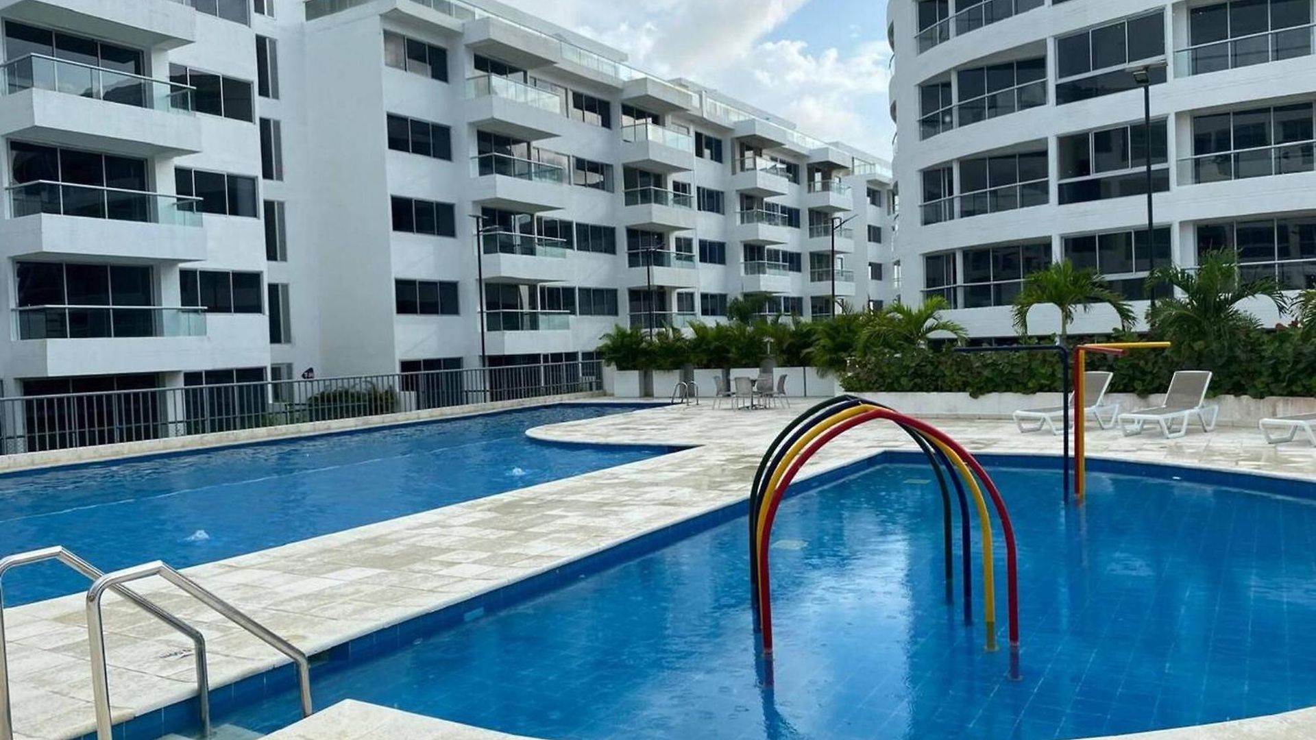 Apartment Exclusive Oasis , Beach, Pool And High Comfort