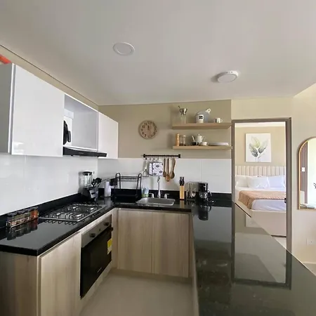 Exclusive Oasis , Beach, Pool And High Comfort Apartment *