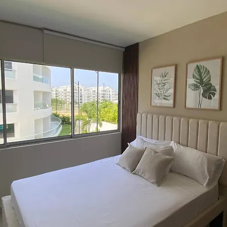 Exclusive Oasis , Beach, Pool And High Comfort Apartment